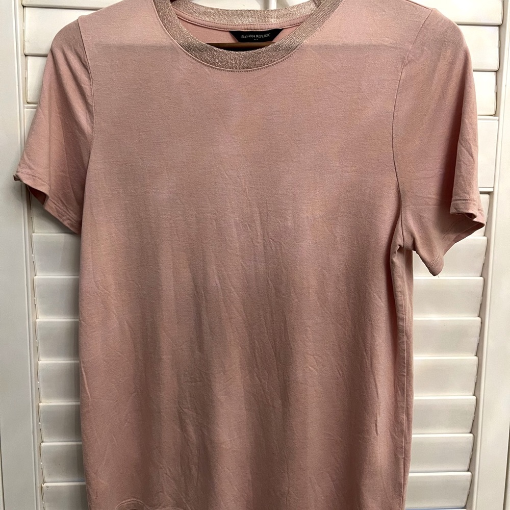 Banana republic shirt with glitter collar